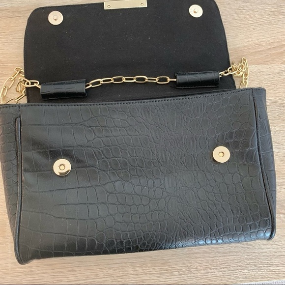 NWOT F21 Black Croc Leather Chain Shoulder Bag - Picture 3 of 9